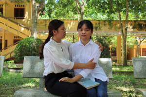 Read more about the article Gia cảnh éo le của nữ sinh xứ Thanh nuôi mơ ước vào Đại học