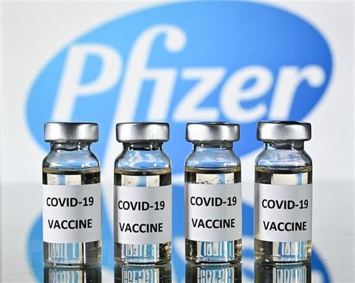 Hình ảnh minh họa vaccine ngừa COVID-19 của Pfizer. (Ảnh: AFP/TTXVN)
