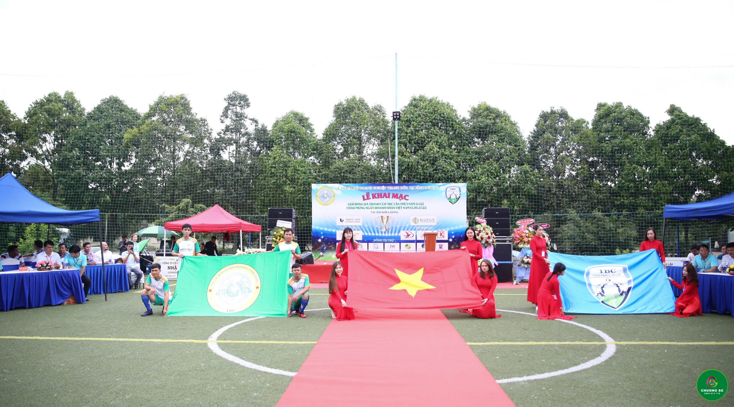 Read more about the article Tưng bừng khai mạc giải bóng đá CLB Doanh Nghiệp Thanh Hóa Tại Bình Dương cup TBC lần I – 2022
